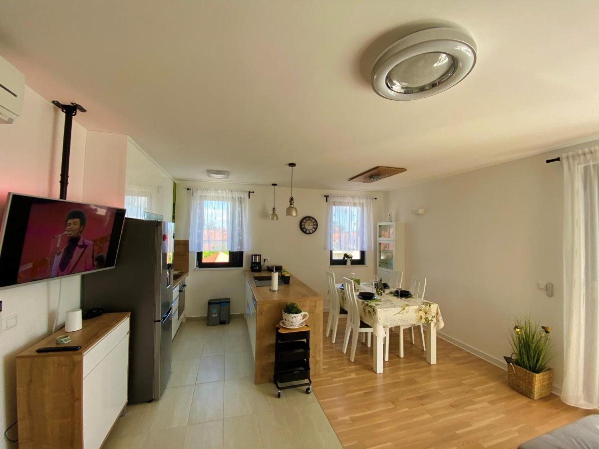 Lusi Apartment